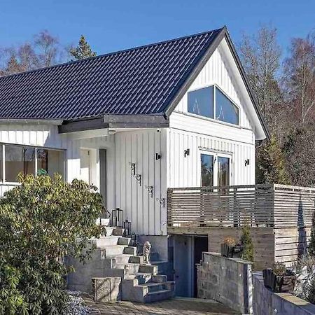 Mysigt Hus Med Natur & Jacuzzi I Olofstorp 哥德堡 外观 照片