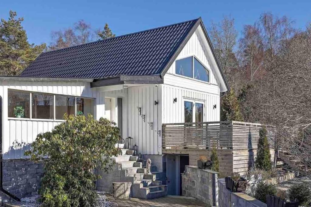 Mysigt Hus Med Natur & Jacuzzi I Olofstorp 哥德堡 外观 照片